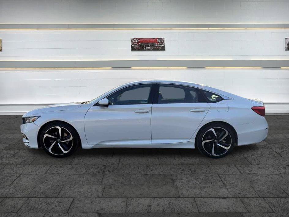 Used 2018 Honda Accord Sport image 4
