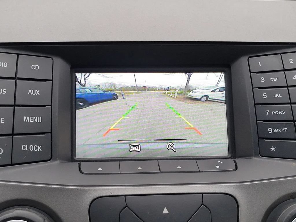 Used 2017 Ford Taurus SEL AWD/4WD image 8