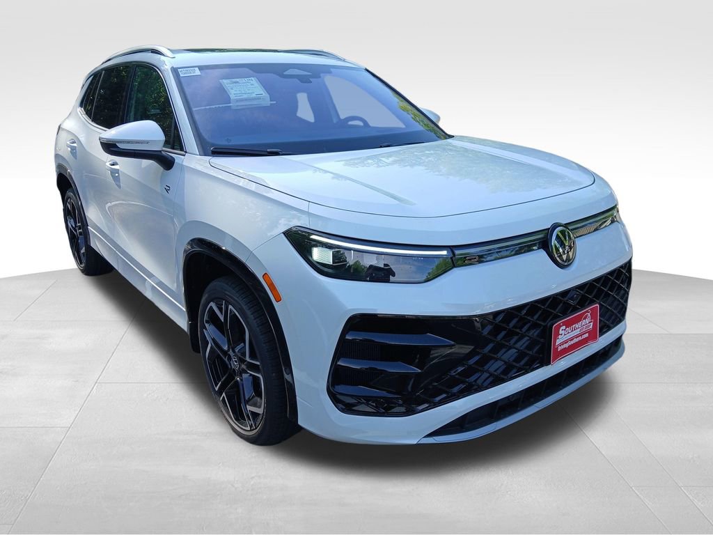 New 2026 Volkswagen Tiguan SEL R-Line image 7