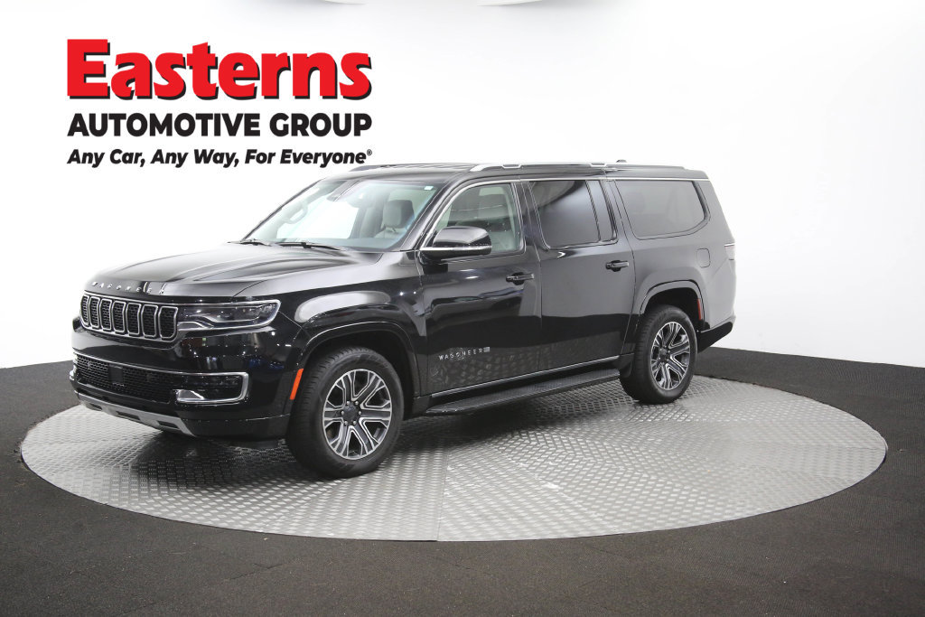 Used 2024 Jeep Wagoneer L Series II w/ Flexible Seating Group RWD image 63