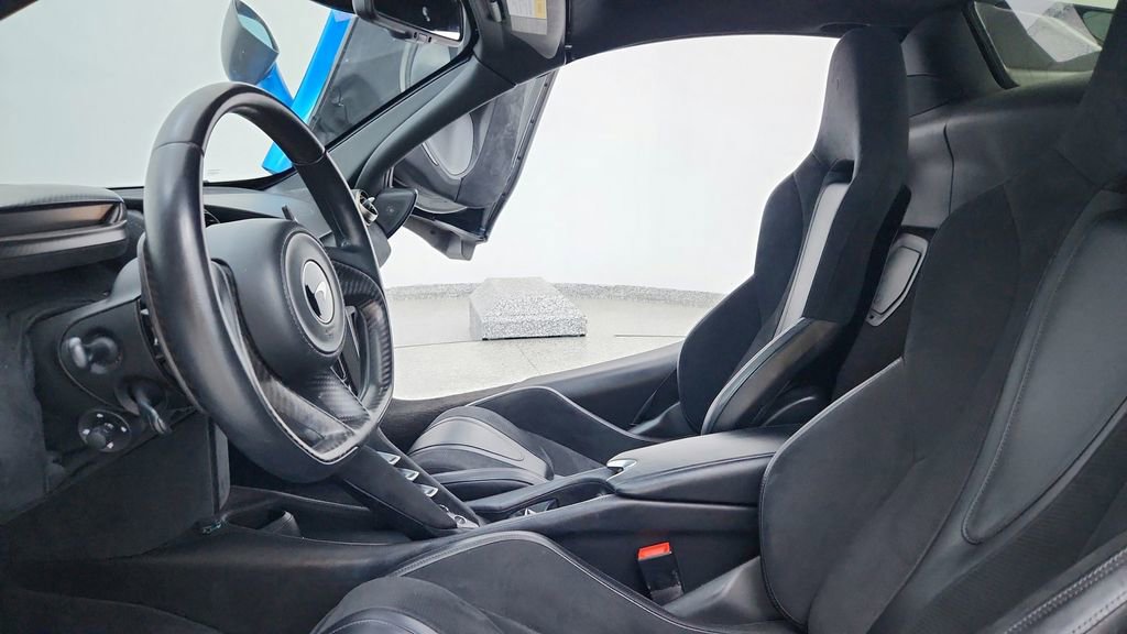 Used 2020 McLaren 720S Performance image 15