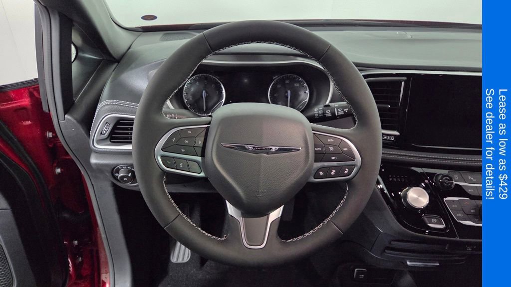 New 2026 Chrysler Pacifica Select FWD image 16