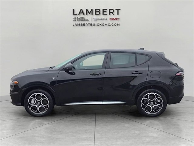 Used 2024 Alfa Romeo Tonale Ti image 2