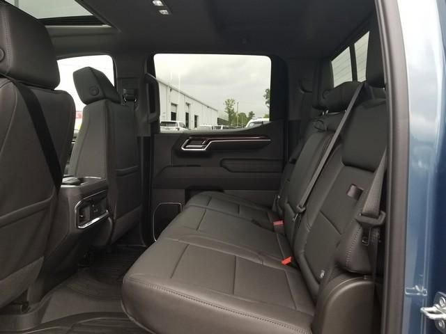 New 2026 GMC Sierra 1500 Elevation w/ Elevation Premium Package image 16