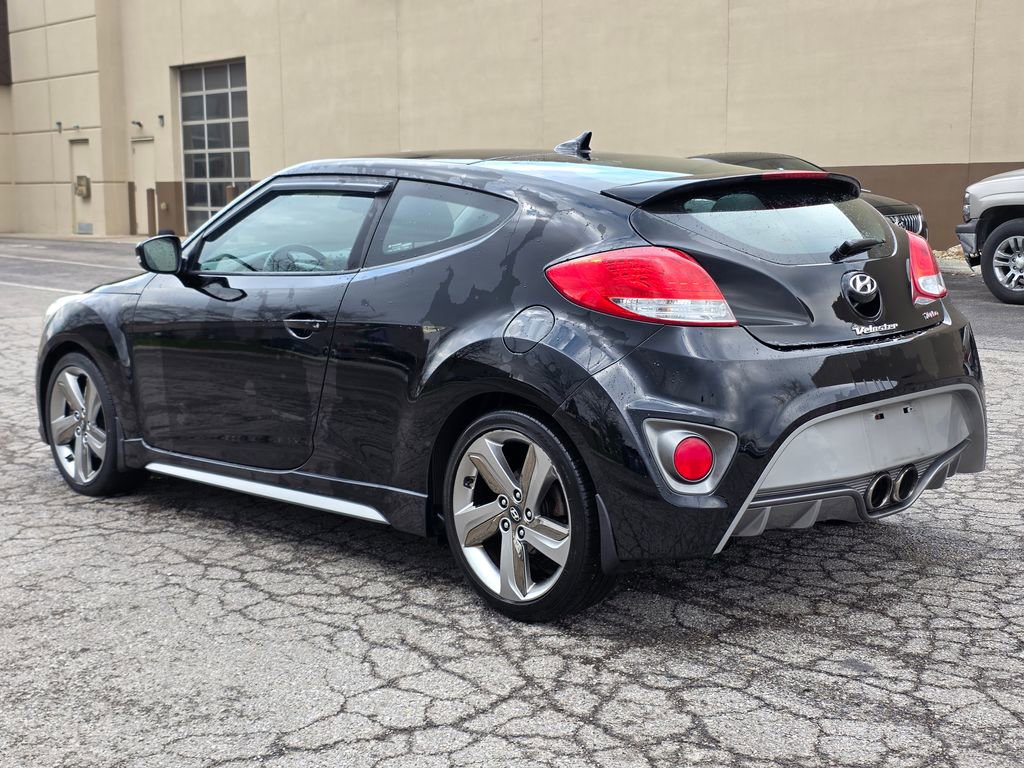 Used 2013 Hyundai Veloster Turbo image 3