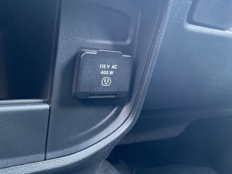 New 2026 RAM 2500 Tradesman AWD/4WD image 32