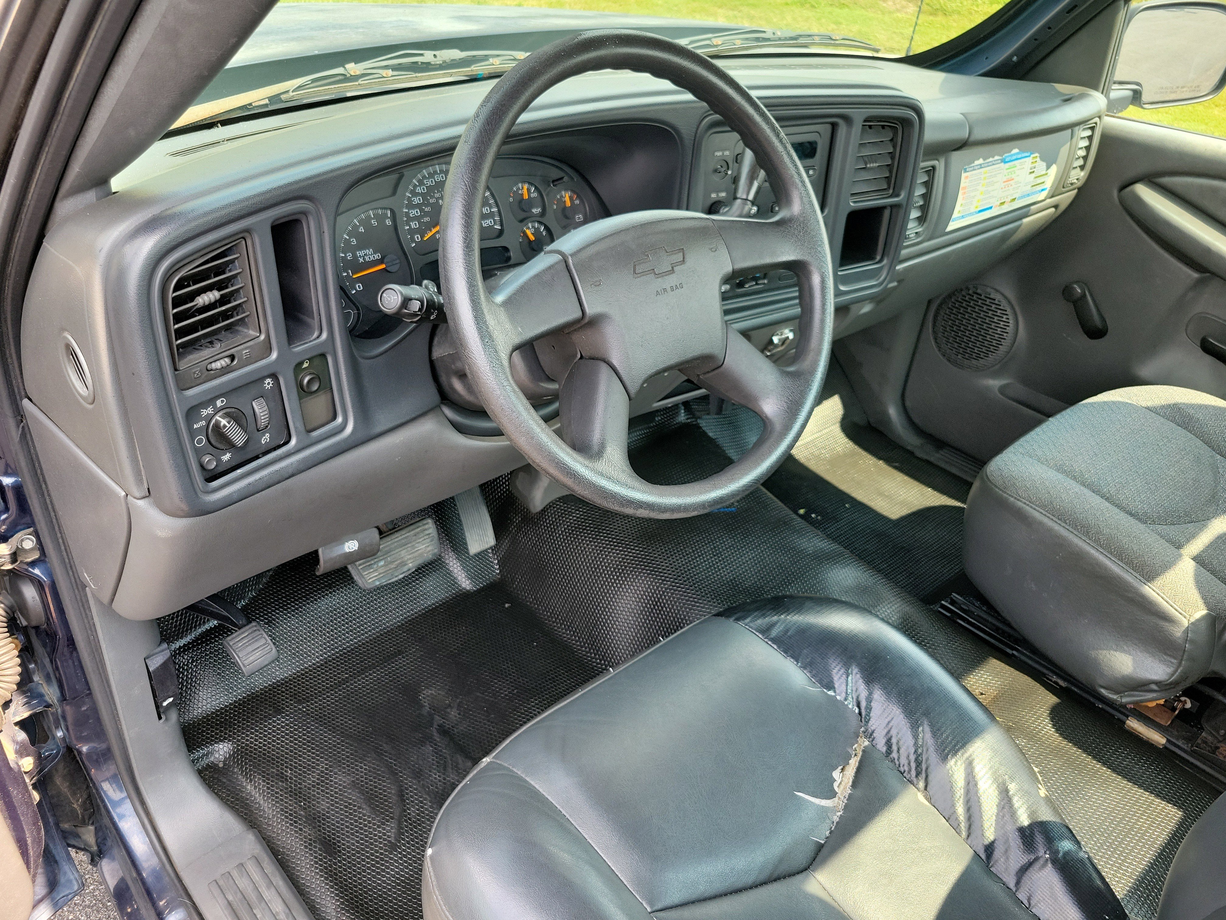 Used 2006 Chevrolet Silverado 1500 W/T image 3