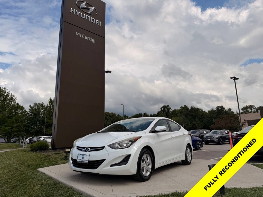 Used 2015 Hyundai Elantra SE FWD image 1