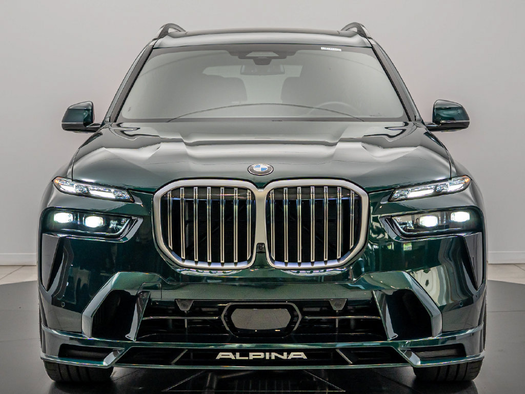 Used 2026 BMW ALPINA XB7 AWD/4WD image 2