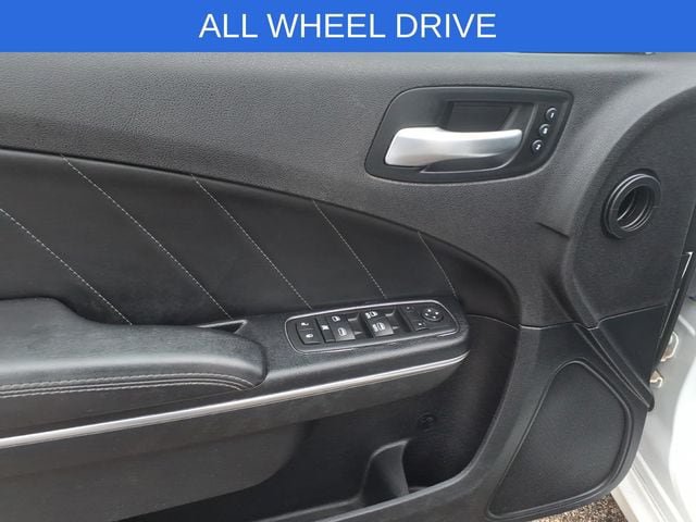 Used 2016 Dodge Charger SXT w/ AWD Plus Group image 10