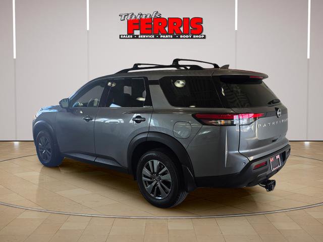 Used 2025 Nissan Pathfinder SV AWD/4WD image 3