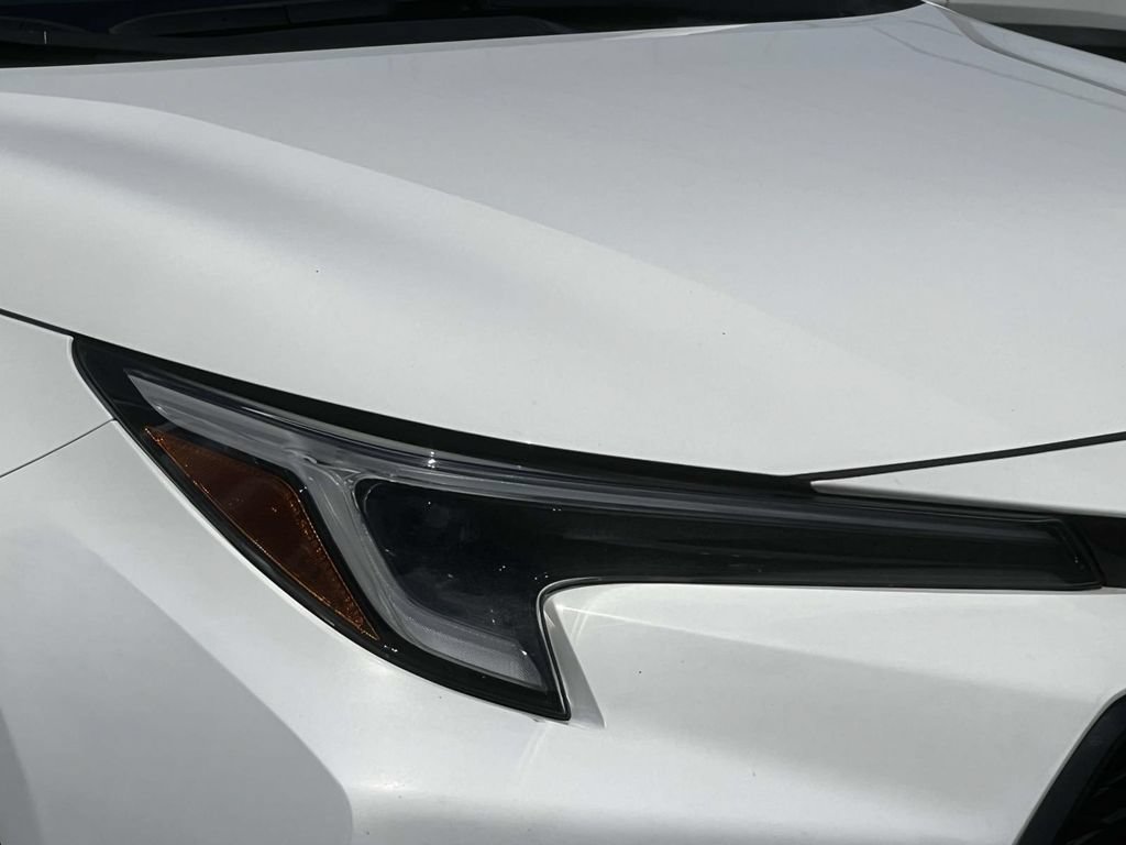 Used 2023 Toyota Corolla SE FWD image 9