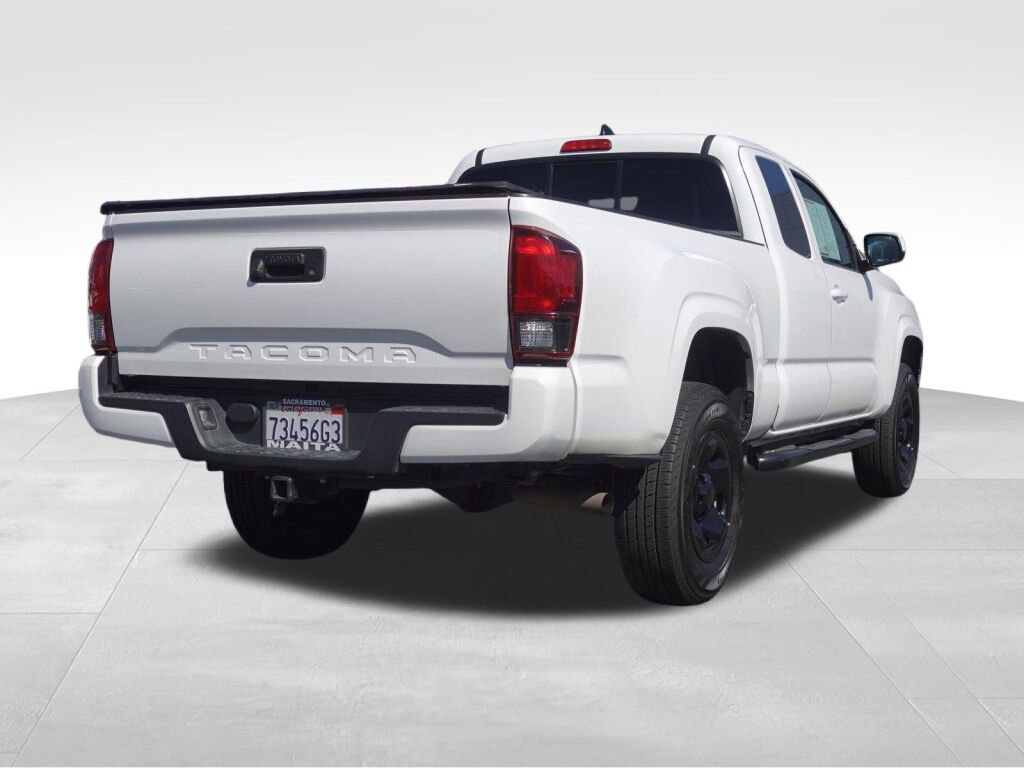 Certified 2019 Toyota Tacoma SR w/ SR Convenience Package image 3