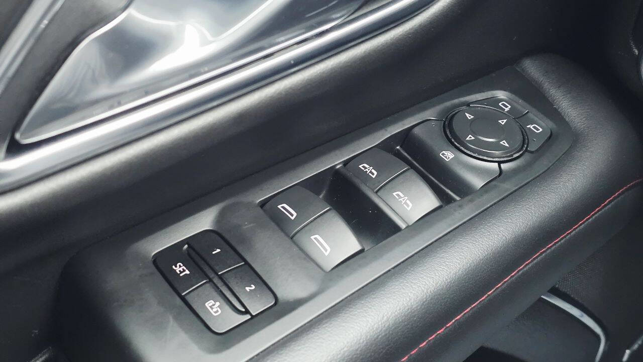 Used 2021 Chevrolet Tahoe RST image 30