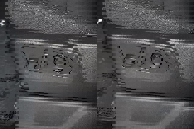 Used 2024 GMC Sierra 1500 Elevation image 46