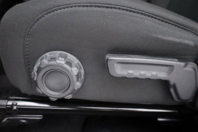 Used 2021 Jeep Gladiator Willys image 17