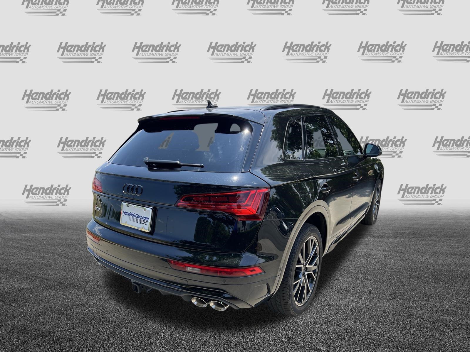 Certified 2023 Audi SQ5 Prestige w/ Prestige Package AWD/4WD image 9