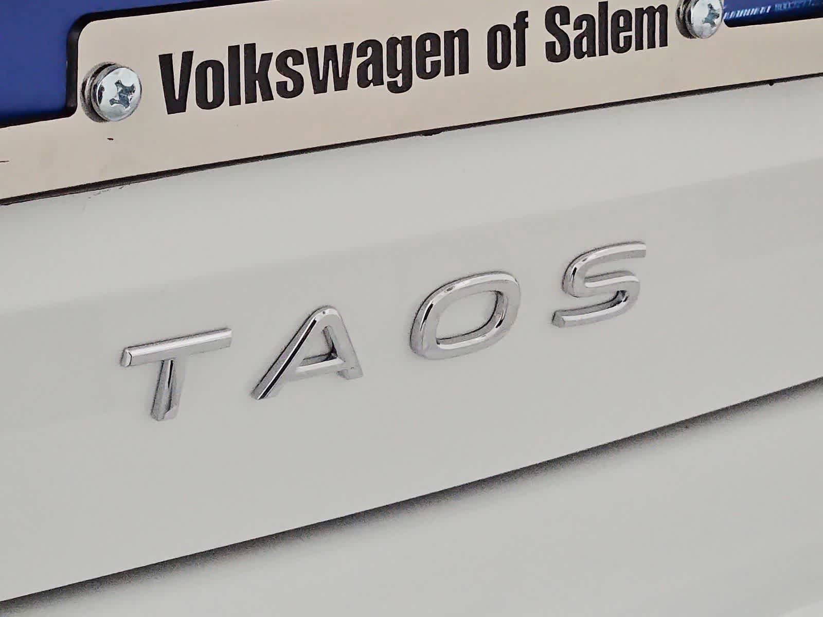 New 2026 Volkswagen Taos SEL AWD/4WD image 12