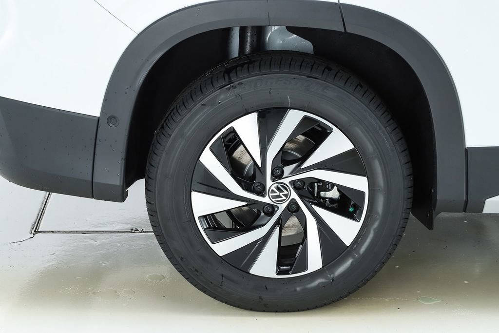 New 2026 Volkswagen Tiguan S image 13