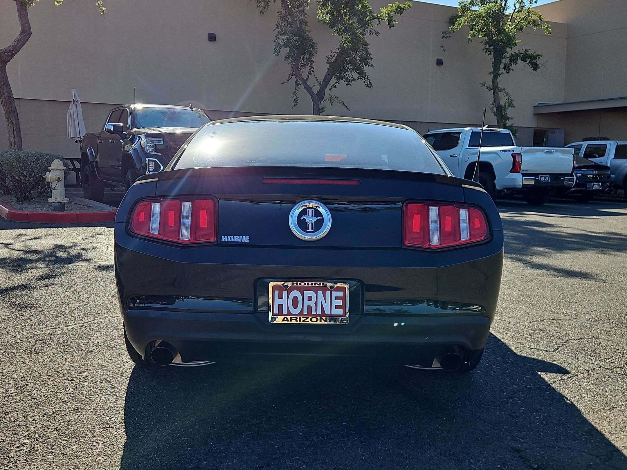 Used 2012 Ford Mustang Premium RWD image 6