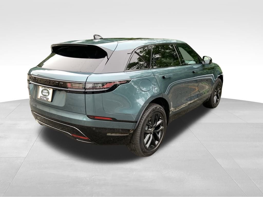 New 2026 Land Rover Range Rover Velar Dynamic SE image 8