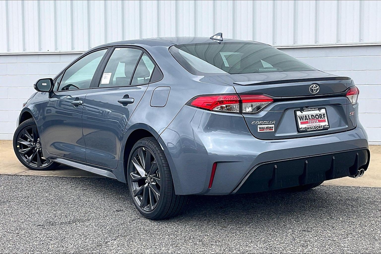 New 2026 Toyota Corolla SE FWD image 3