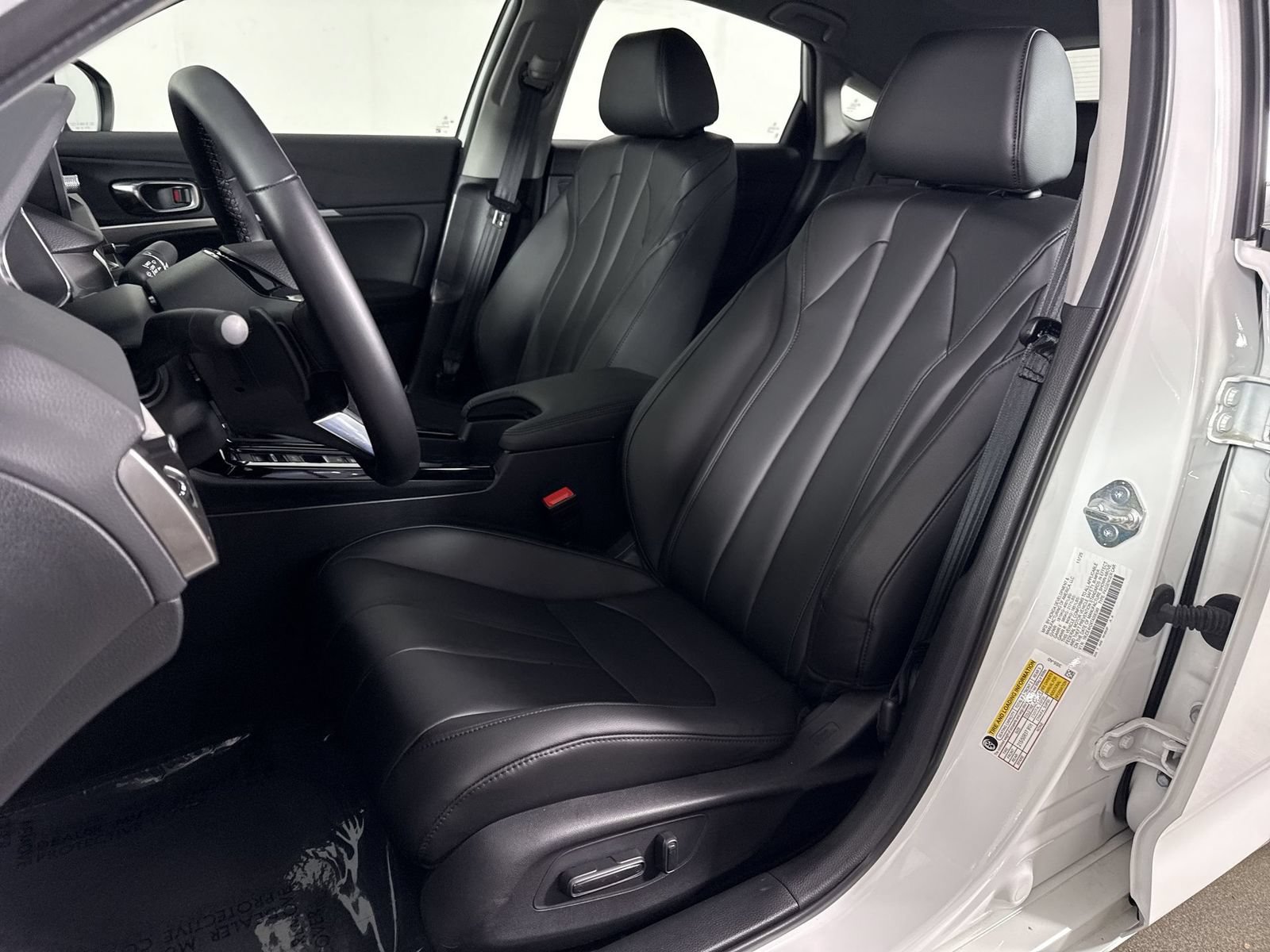 Certified 2026 Acura Integra FWD image 21