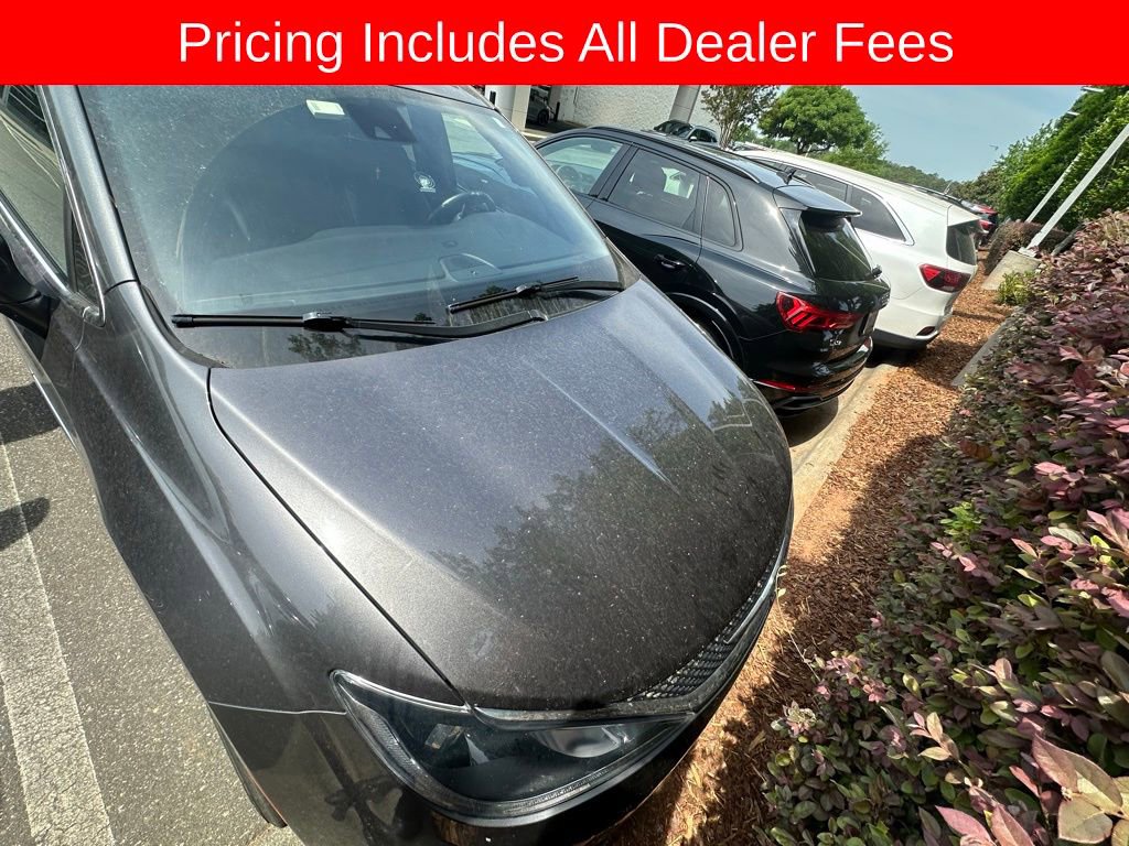 Used 2020 Chrysler Pacifica Touring-L FWD image 3