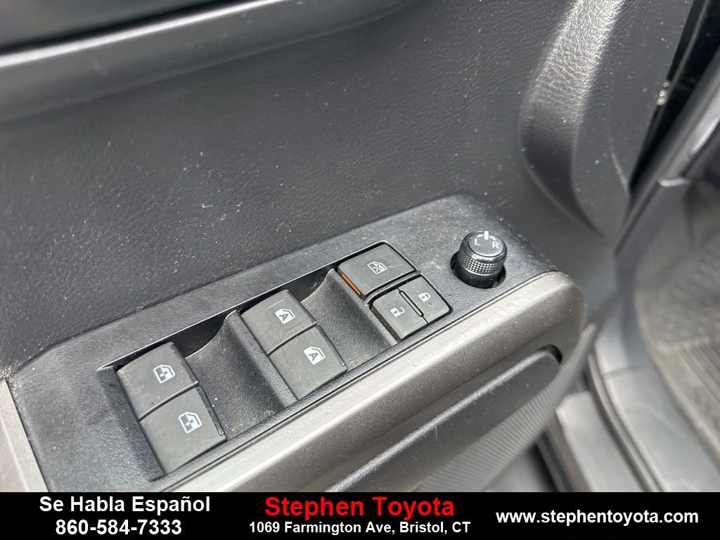 Used 2023 Toyota Tacoma SR5 AWD/4WD image 15