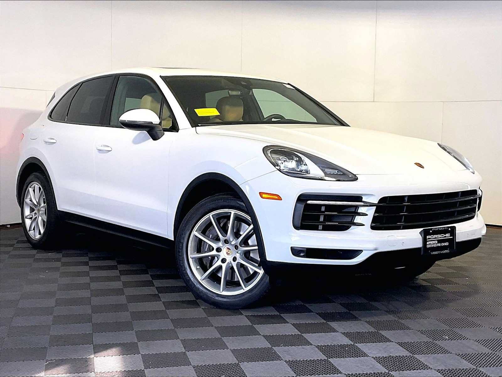Certified 2022 Porsche Cayenne AWD/4WD image 9
