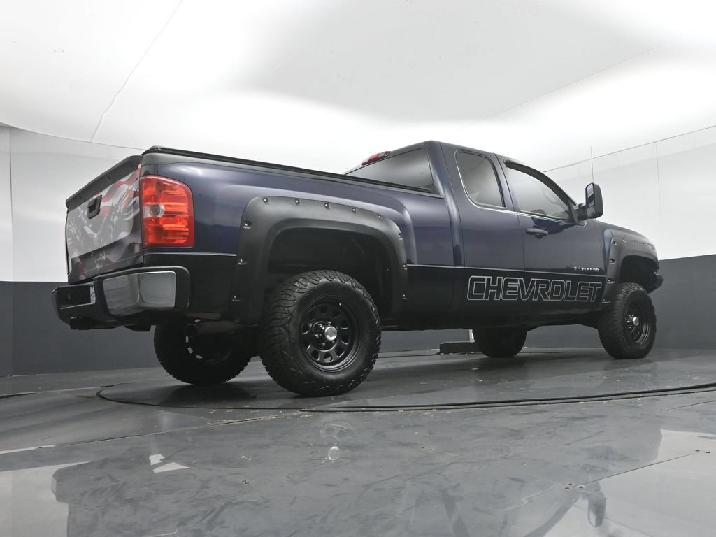 Used 2011 Chevrolet Silverado 1500 LS AWD/4WD image 66