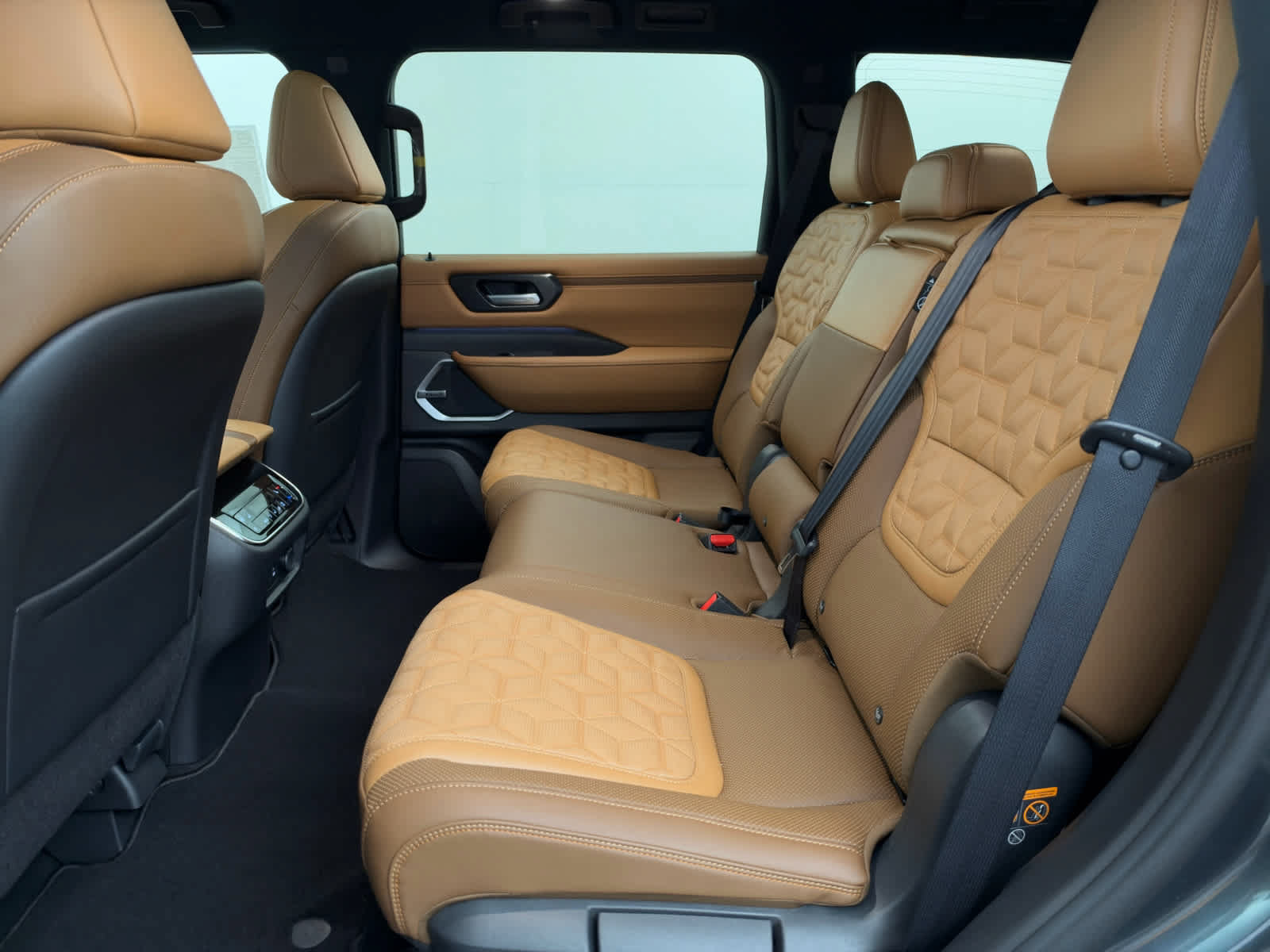 New 2026 Nissan Armada Platinum Reserve AWD/4WD image 16