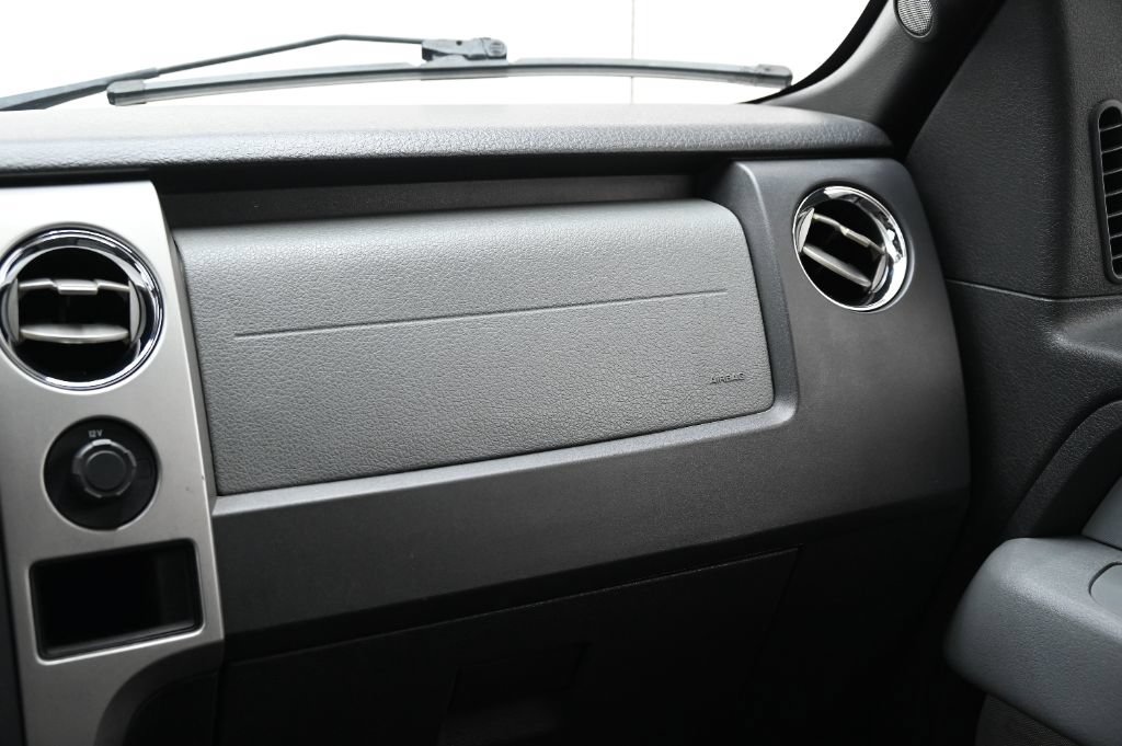 Used 2013 Ford F150 XLT w/ Luxury Equipment Group RWD image 30