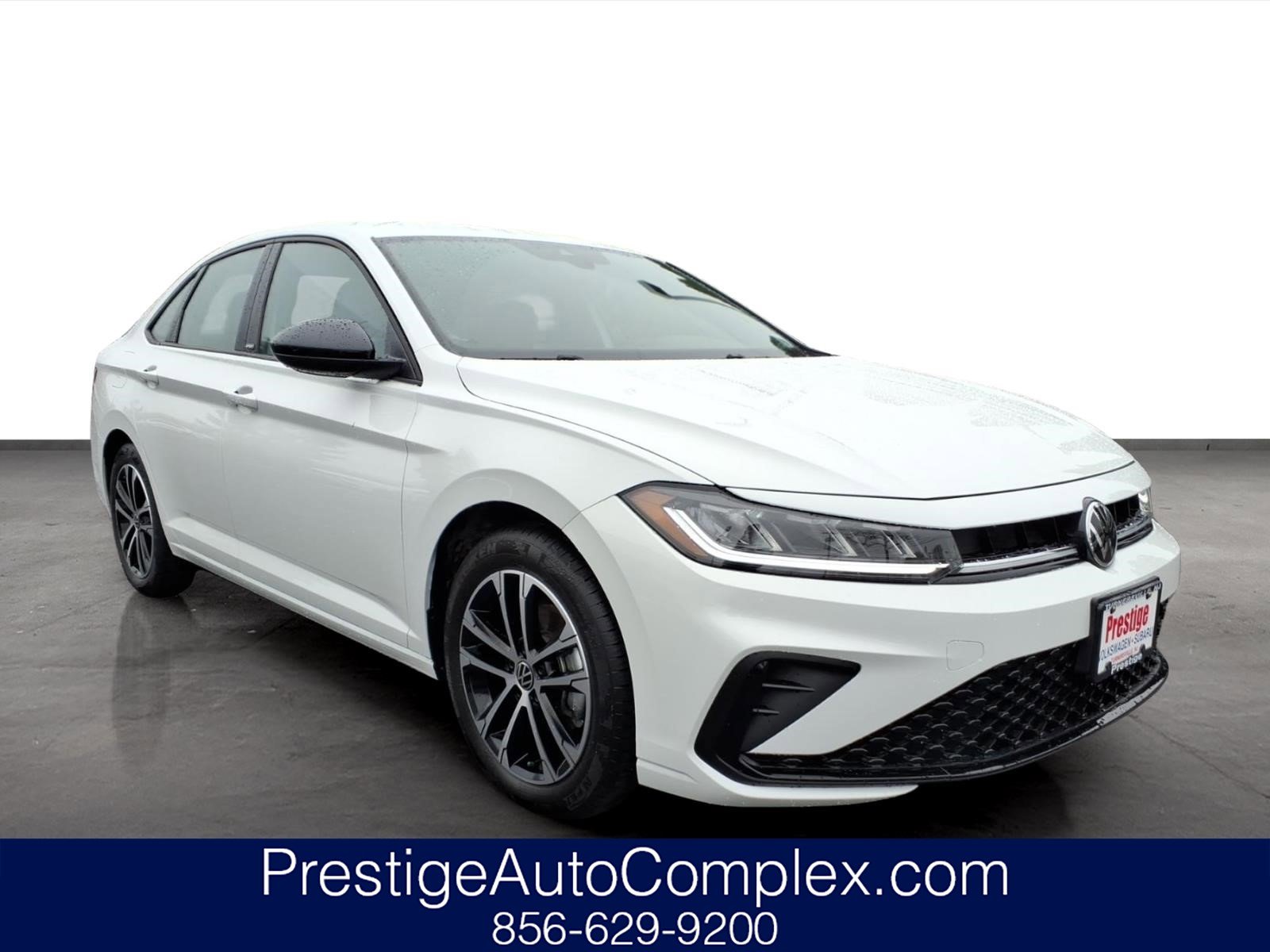 Certified 2025 Volkswagen Jetta Sport image 1