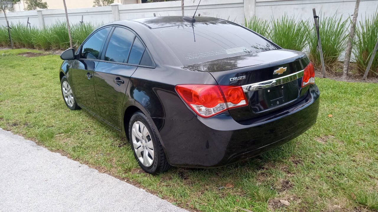 Used 2016 Chevrolet Cruze LS image 8