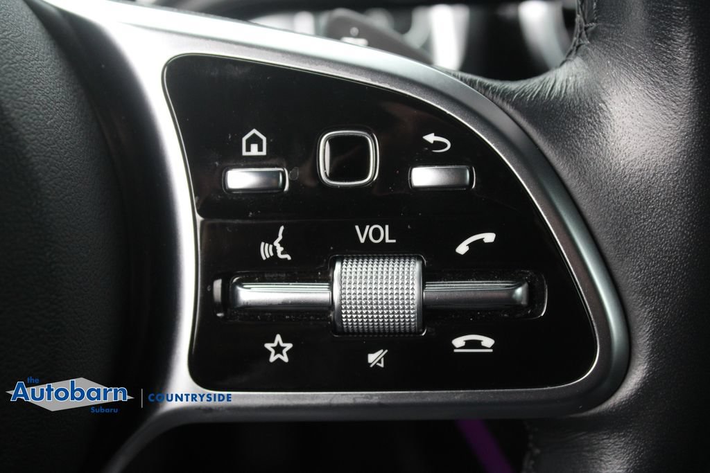 Used 2023 Mercedes-Benz GLB 250 4MATIC w/ Premium Package image 13