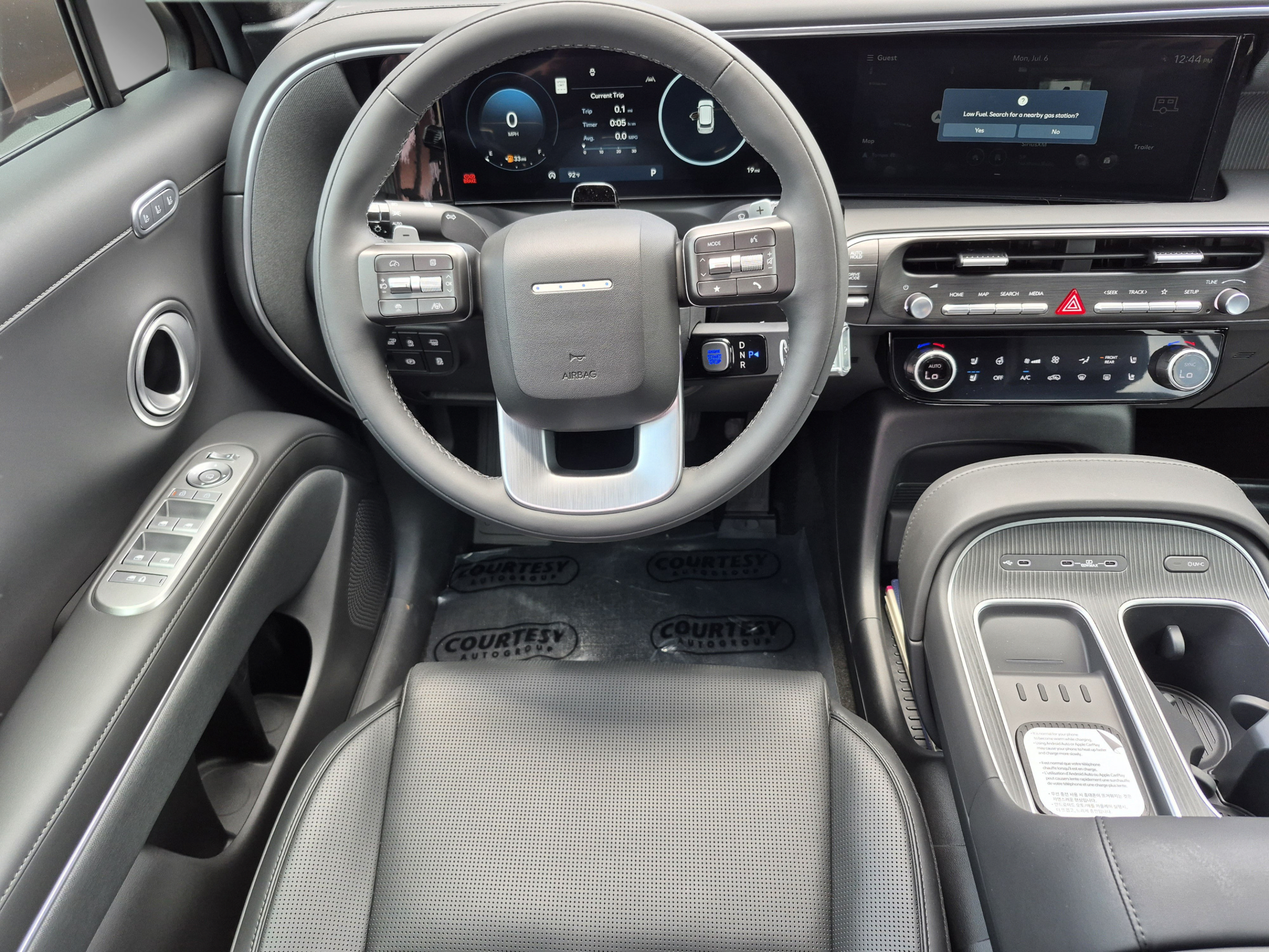 New 2026 Hyundai Palisade Calligraphy FWD image 12