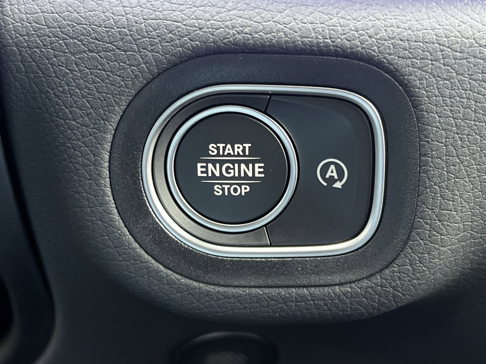 New 2026 Mercedes-Benz GLE 450 4MATIC image 32