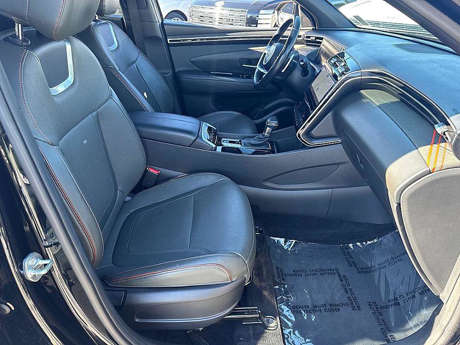 Used 2023 Hyundai Santa Cruz Limited image 24