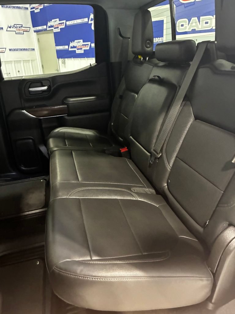 Used 2022 GMC Sierra 1500 SLT w/ SLT Convenience Package AWD/4WD image 39