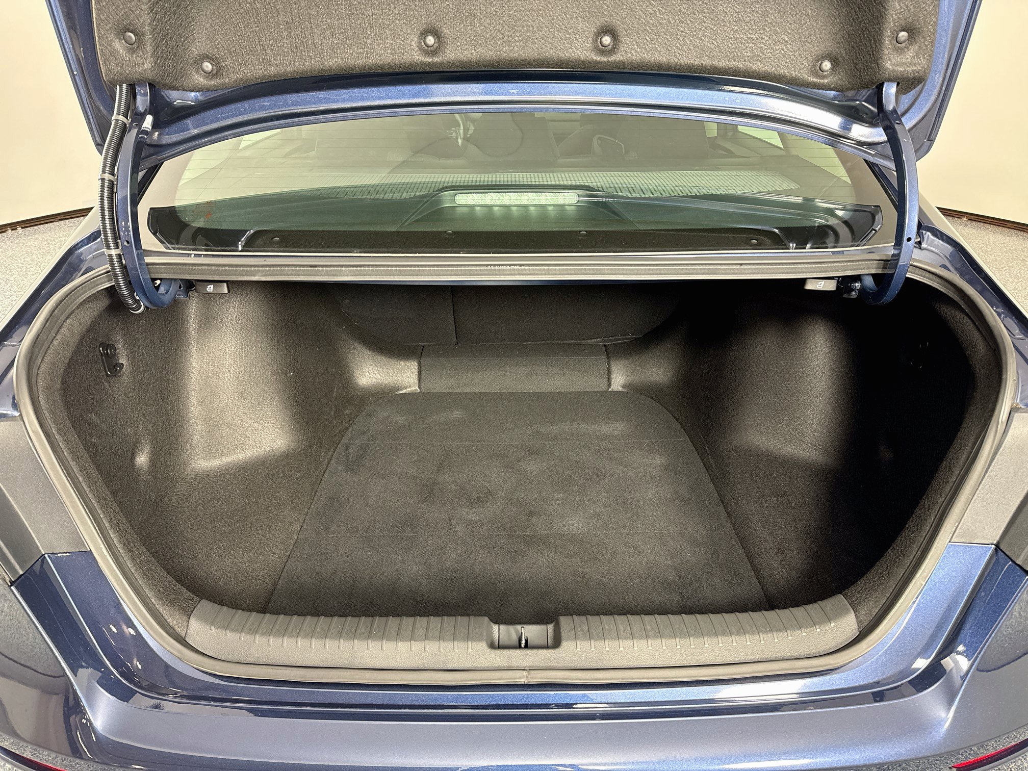 Certified 2024 Honda Accord EX image 25