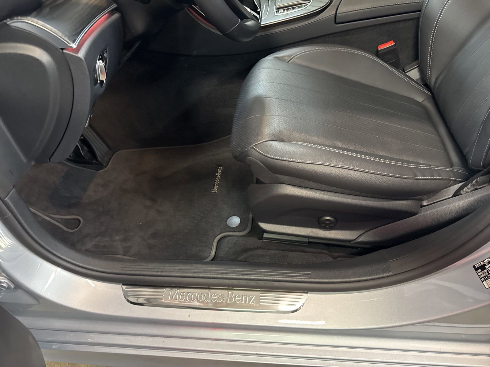 Used 2022 Mercedes-Benz E 350 Sedan image 12
