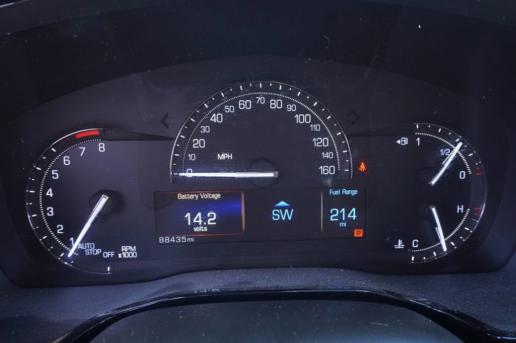 Used 2017 Cadillac XT5 Luxury w/ Driver Awareness Package image 21