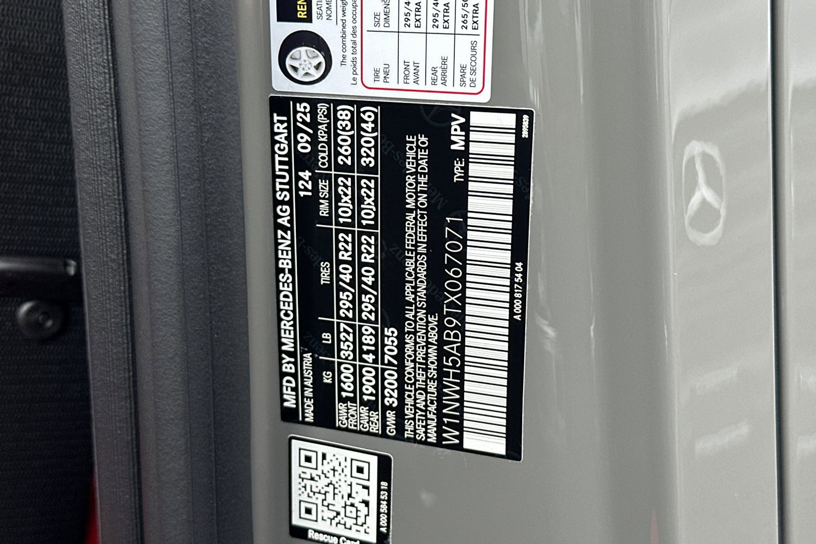 New 2026 Mercedes-Benz G 63 AMG 4MATIC image 29