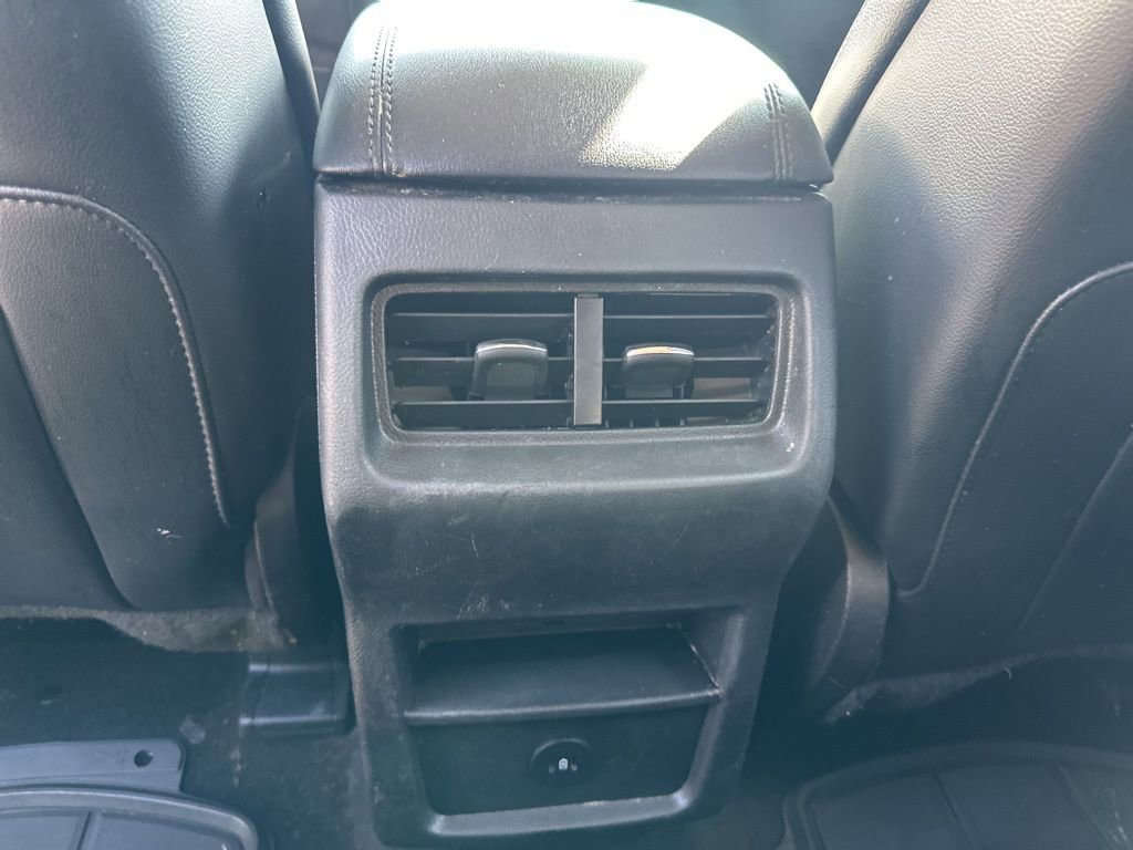 Used 2023 Ford Edge SEL image 24