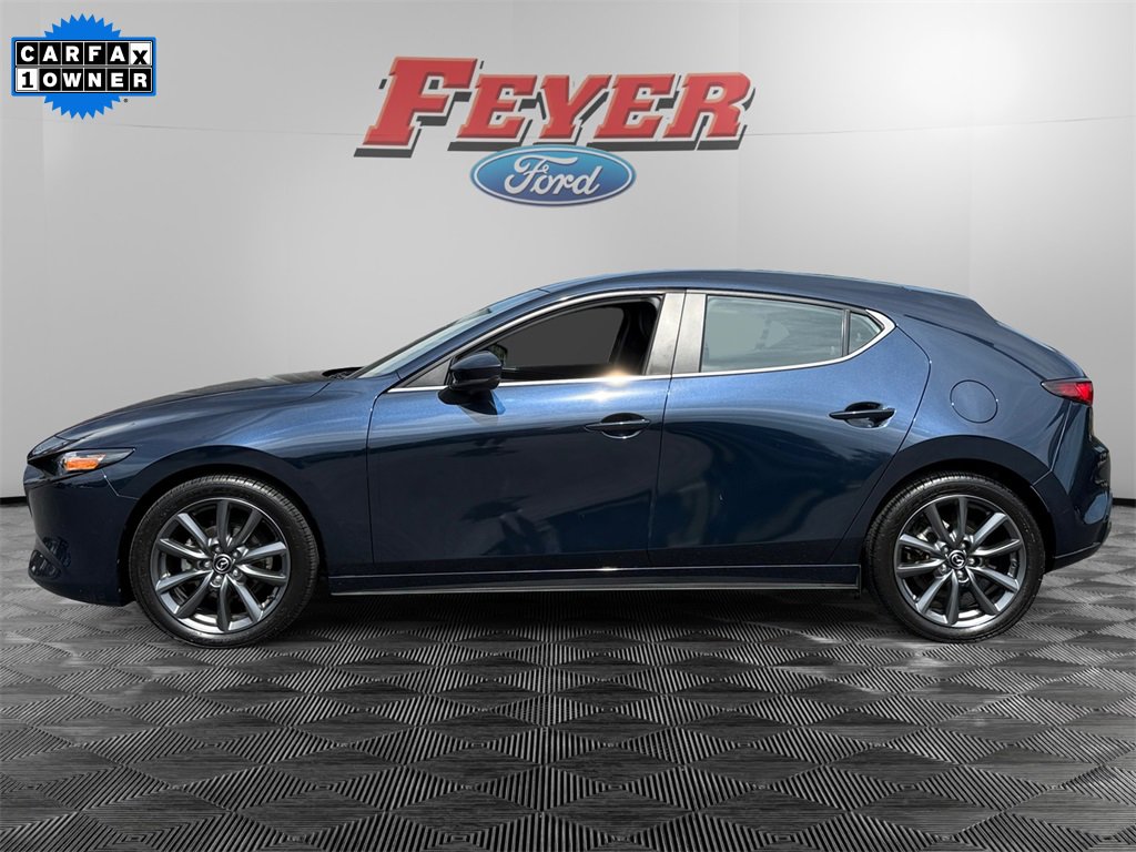 Used 2023 MAZDA MAZDA3 s image 2
