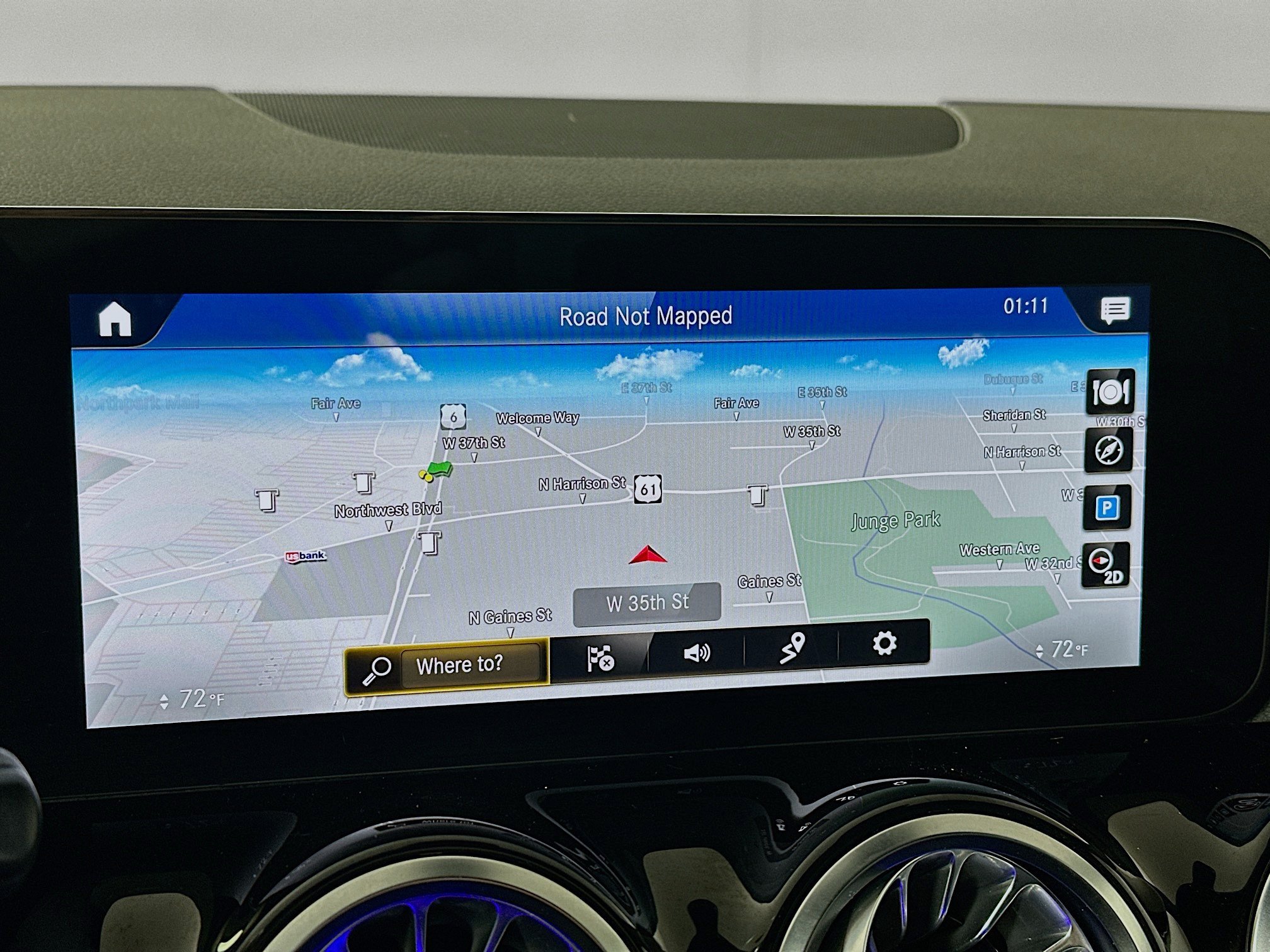 Used 2022 Mercedes-Benz GLA 250 4MATIC image 13