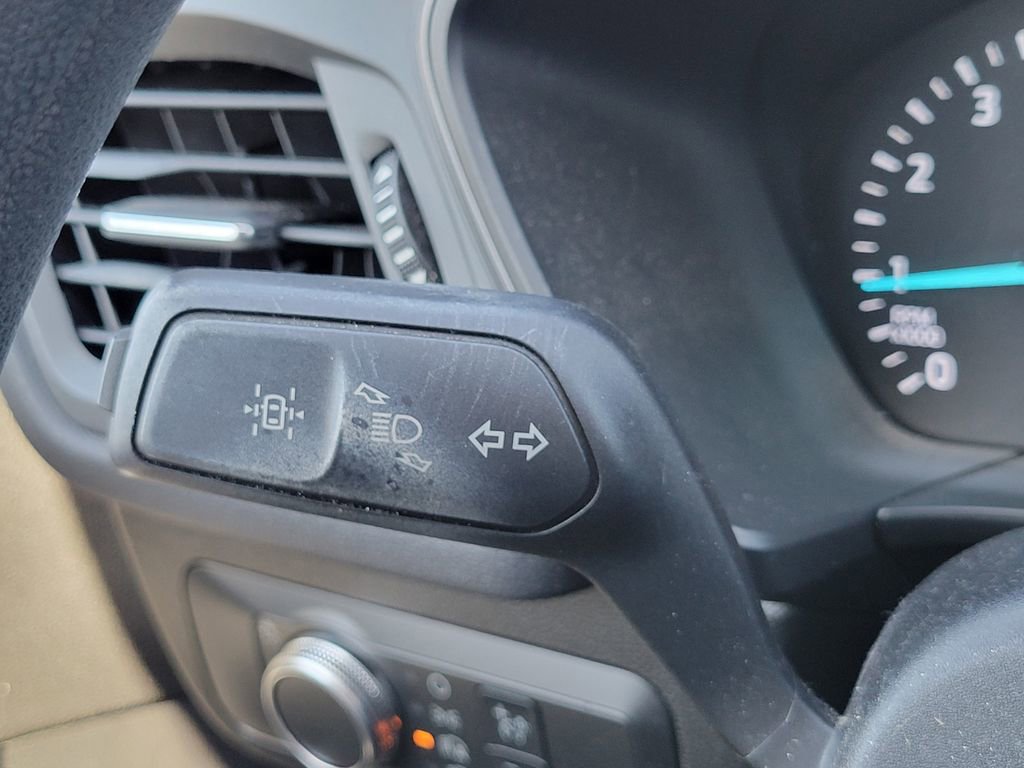 Certified 2022 Ford Escape S image 29