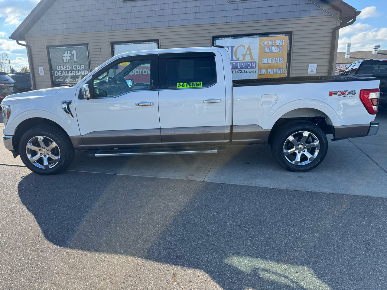 Used 2021 Ford F150 Lariat w/ Equipment Group 502A High image 8