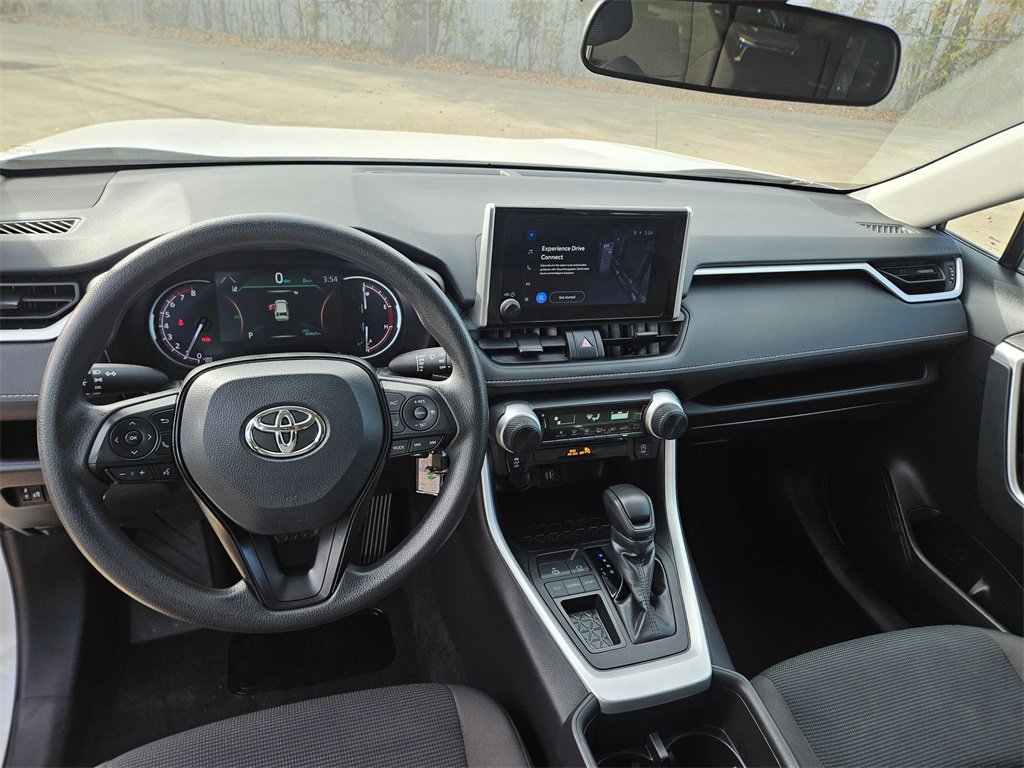 Used 2024 Toyota RAV4 LE image 15